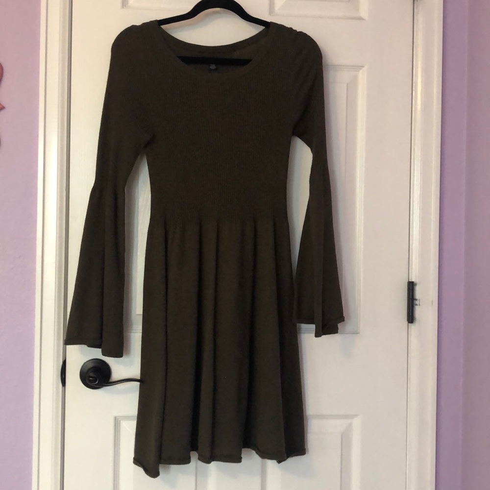 American Eagle dress